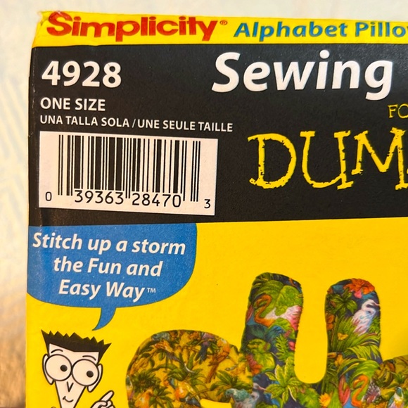 Simplicity 4928 Pattern Alphabet Pillows Sewing Patterns for Dummies Uncut 2003 - Picture 2 of 9